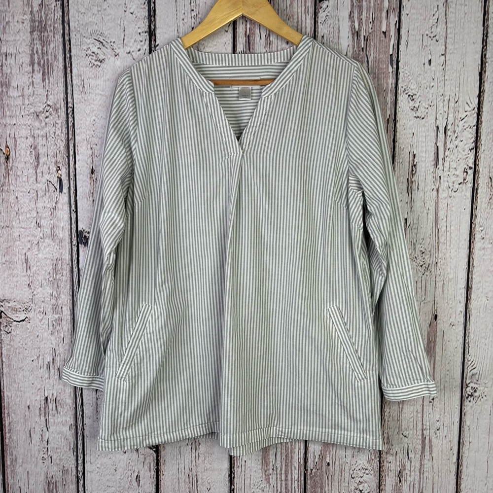Christopher & Banks Size Large Popover Tunic Top Gray & White Striped Pockets